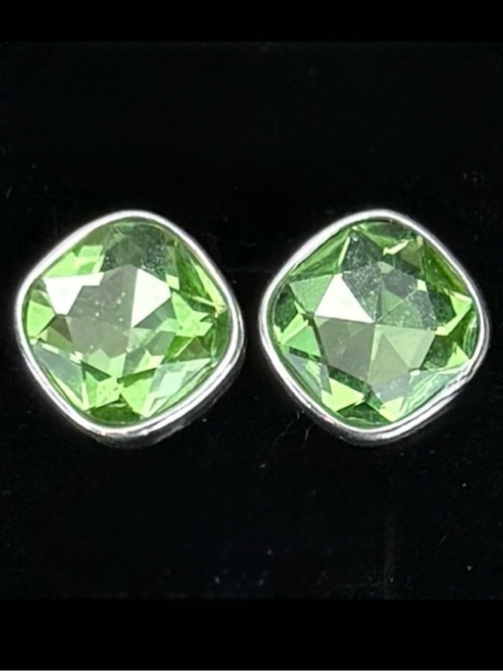 Elegant Silvertone Green Reflective Bling Pierced Earrings